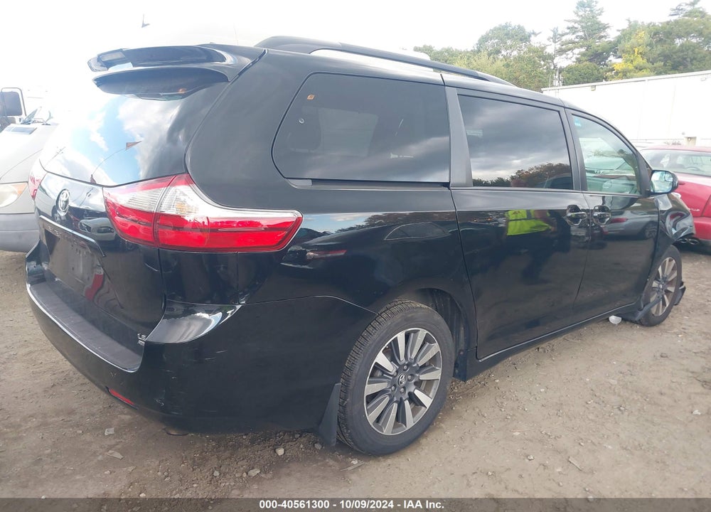 2018 TOYOTA SIENNA LE 7 PASSENGER VIN: 5TDJZ3DC7JS192189