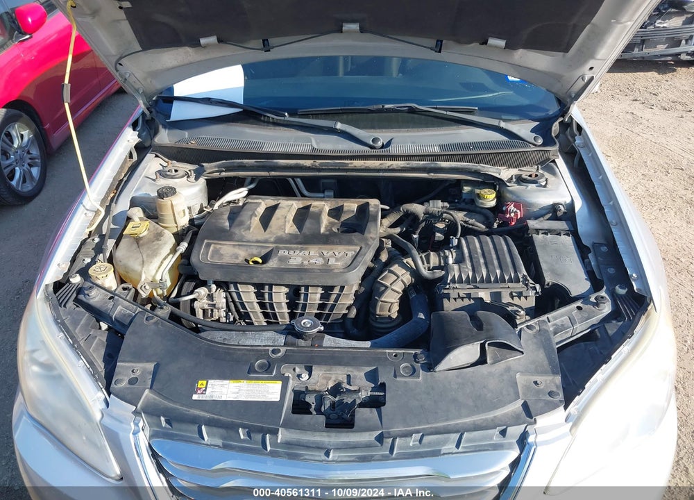 2011 CHRYSLER 200 TOURING VIN: 1C3BC1FB2BN532794