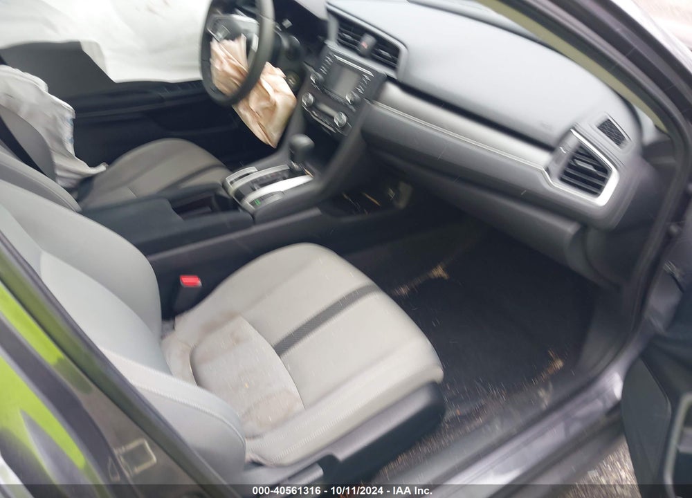 2018 HONDA CIVIC LX VIN: 2HGFC2F51JH571897