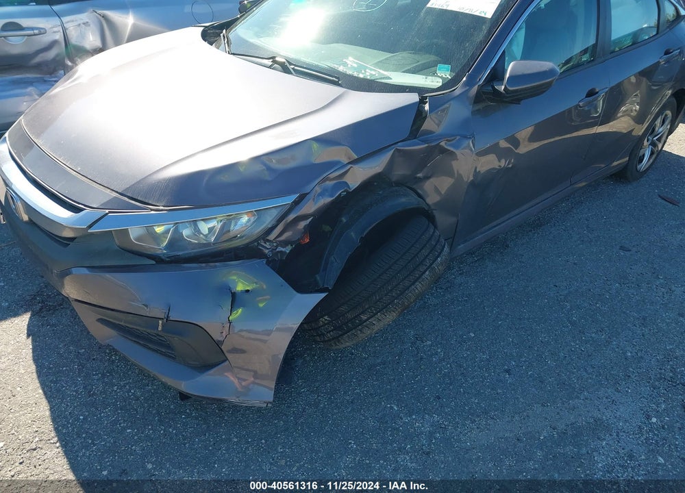 2018 HONDA CIVIC LX VIN: 2HGFC2F51JH571897