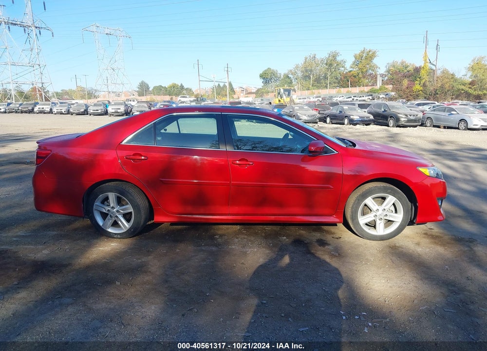 2014 TOYOTA CAMRY SE VIN: 4T1BF1FK2EU837222