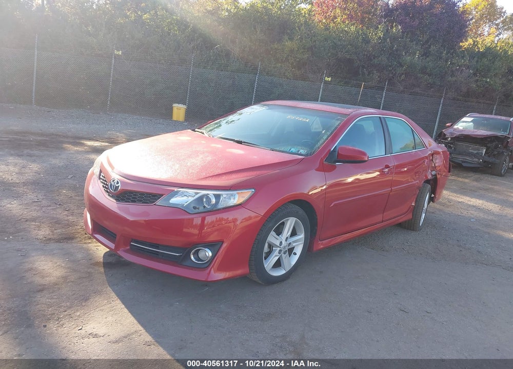 2014 TOYOTA CAMRY SE VIN: 4T1BF1FK2EU837222