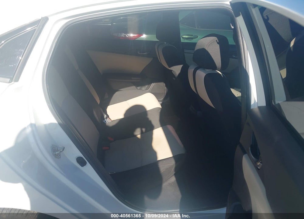2018 HONDA CIVIC SPORT VIN: SHHFK7H48JU219584