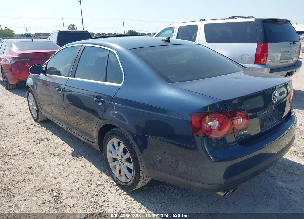 2010 VOLKSWAGEN JETTA SE VIN: 3VWRZ7AJ9AM013385