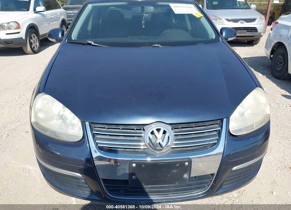 2010 VOLKSWAGEN JETTA SE VIN: 3VWRZ7AJ9AM013385