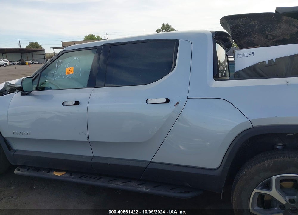 2023 RIVIAN R1T ADVENTURE/ADVENTURE DUAL MOTOR LARGE PACK/ADVENTURE DUAL MOTOR MAX PACK VIN: 7FCTGBAA6PN025049