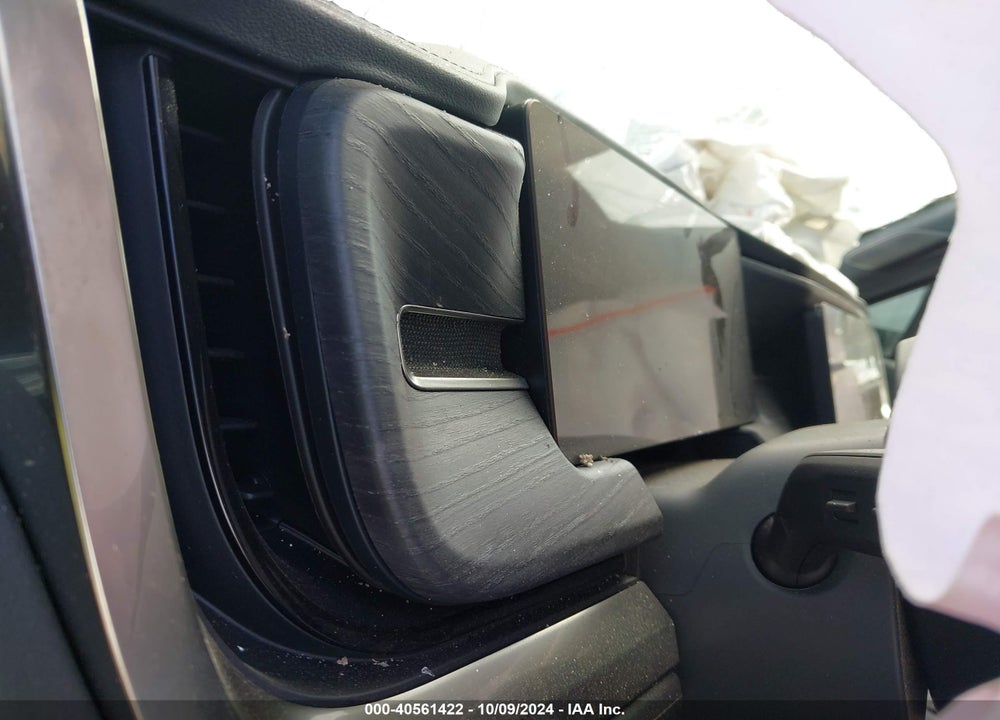 2023 RIVIAN R1T ADVENTURE/ADVENTURE DUAL MOTOR LARGE PACK/ADVENTURE DUAL MOTOR MAX PACK VIN: 7FCTGBAA6PN025049