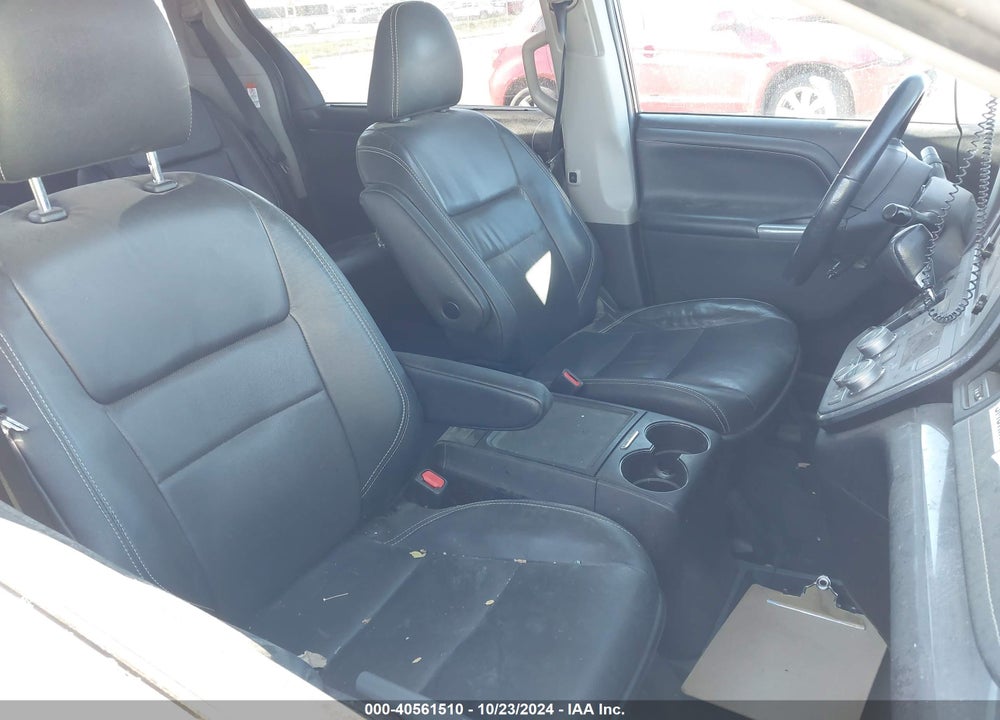 2017 TOYOTA SIENNA SE 8 PASSENGER VIN: 5TDXZ3DCXHS877839