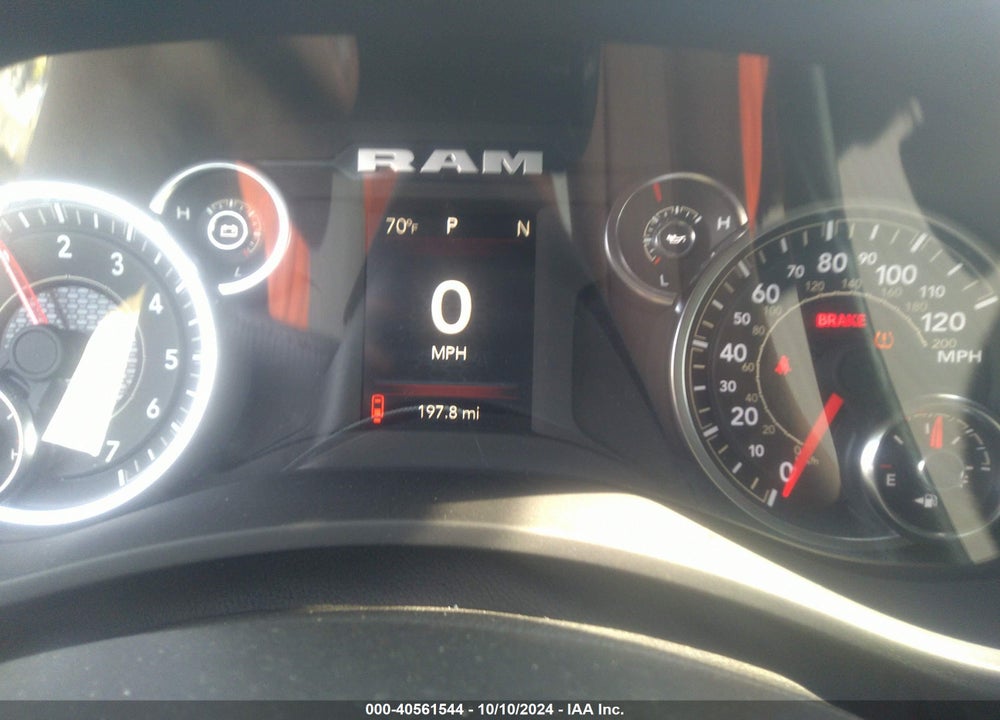 2024 RAM 2500 TRADESMAN 4X4 6'4 BOX VIN: 3C6UR5CJXRG179205