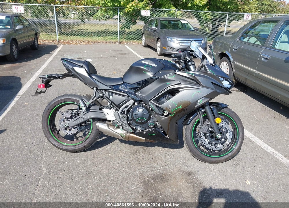 2024 KAWASAKI EX650 R VIN: ML5EXER13RDAB1681
