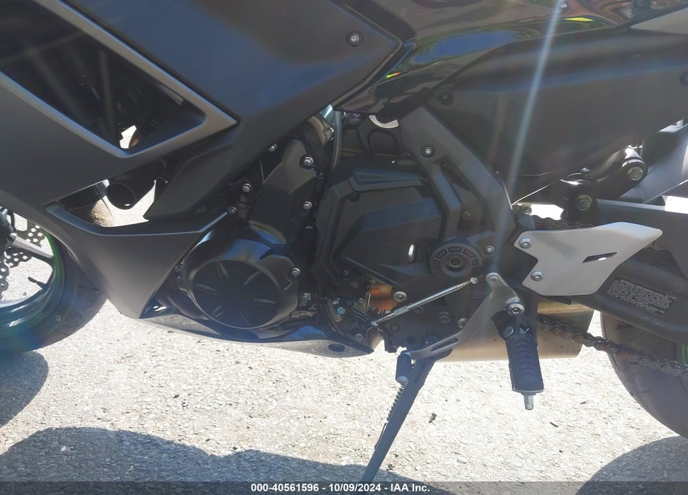 2024 KAWASAKI EX650 R VIN: ML5EXER13RDAB1681