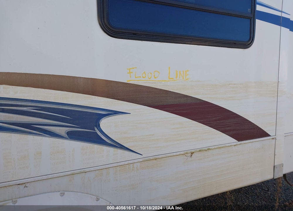 2011 KEYSTONE RV OTHER VIN: 4YDF29021BE760760
