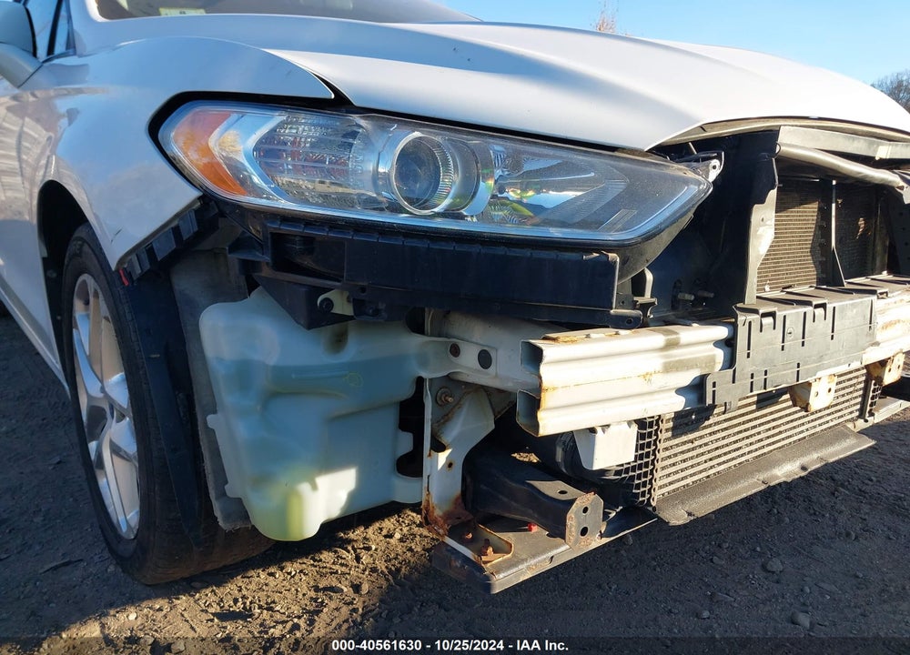 2013 FORD FUSION SE VIN: 3FA6P0HR0DR268633