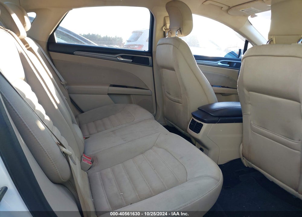 2013 FORD FUSION SE VIN: 3FA6P0HR0DR268633