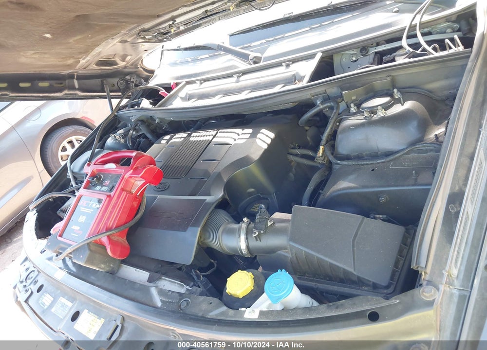 2012 LAND ROVER RANGE ROVER HSE VIN: SALME1D45CA384998