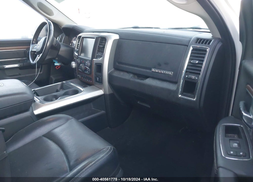 2016 RAM 1500 LAIE VIN: 1C6RR7NTXGS363209