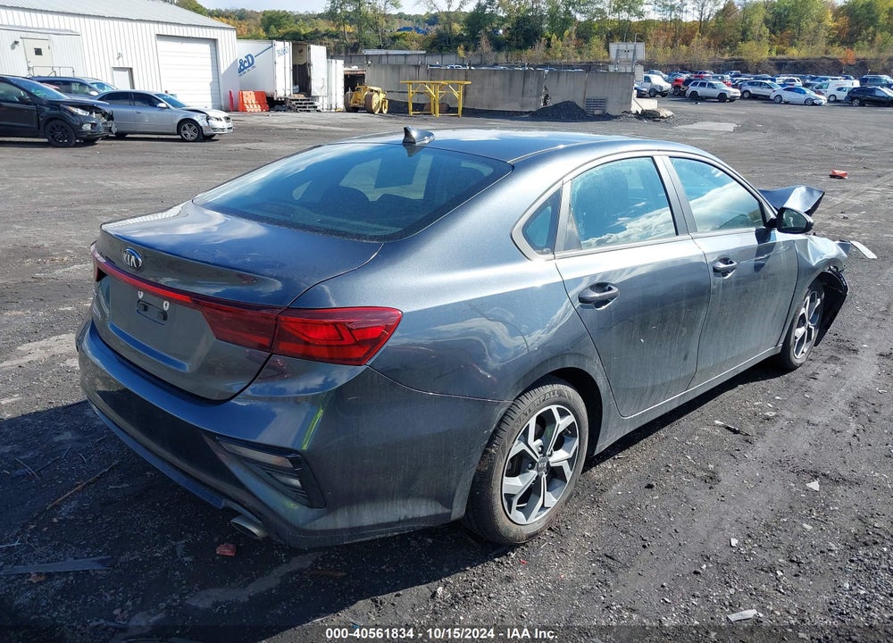 2021 KIA FORTE LXS VIN: 3KPF24AD5ME280427