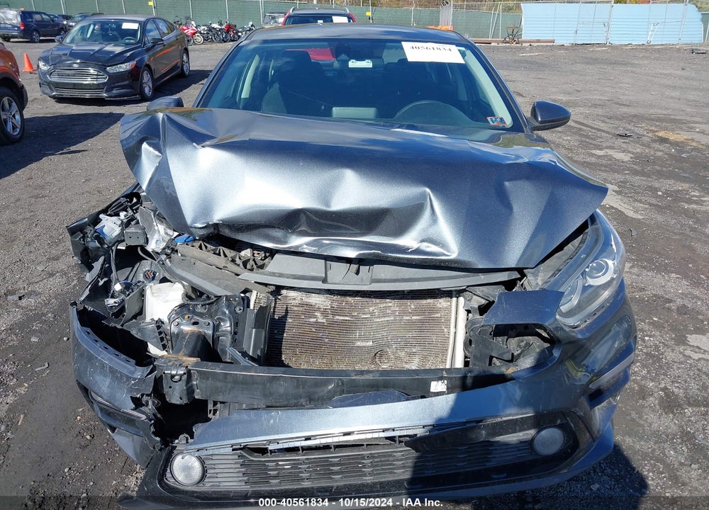 2021 KIA FORTE LXS VIN: 3KPF24AD5ME280427