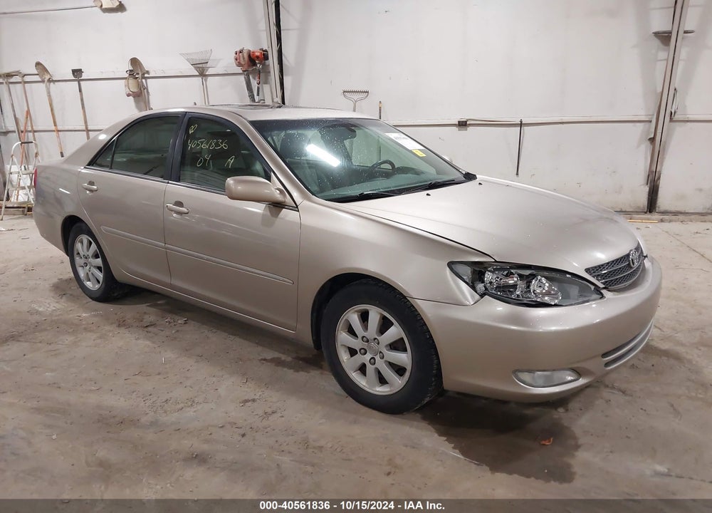 2004 TOYOTA CAMRY XLE VIN: 4T1BE30K14U905631
