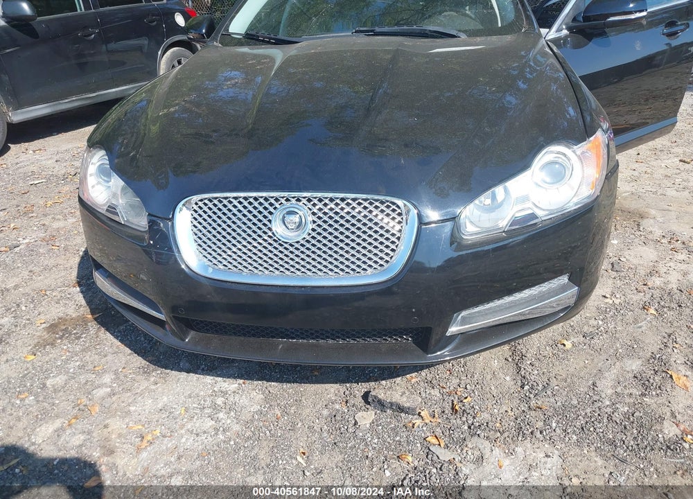 2011 JAGUAR XF PREMIUM VIN: SAJWA0GBXBLR85683