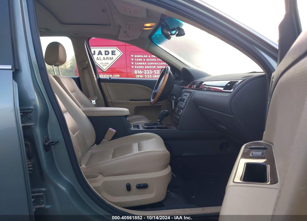 2008 FORD TAURUS LIMITED VIN: 1FAHP25W98G138460