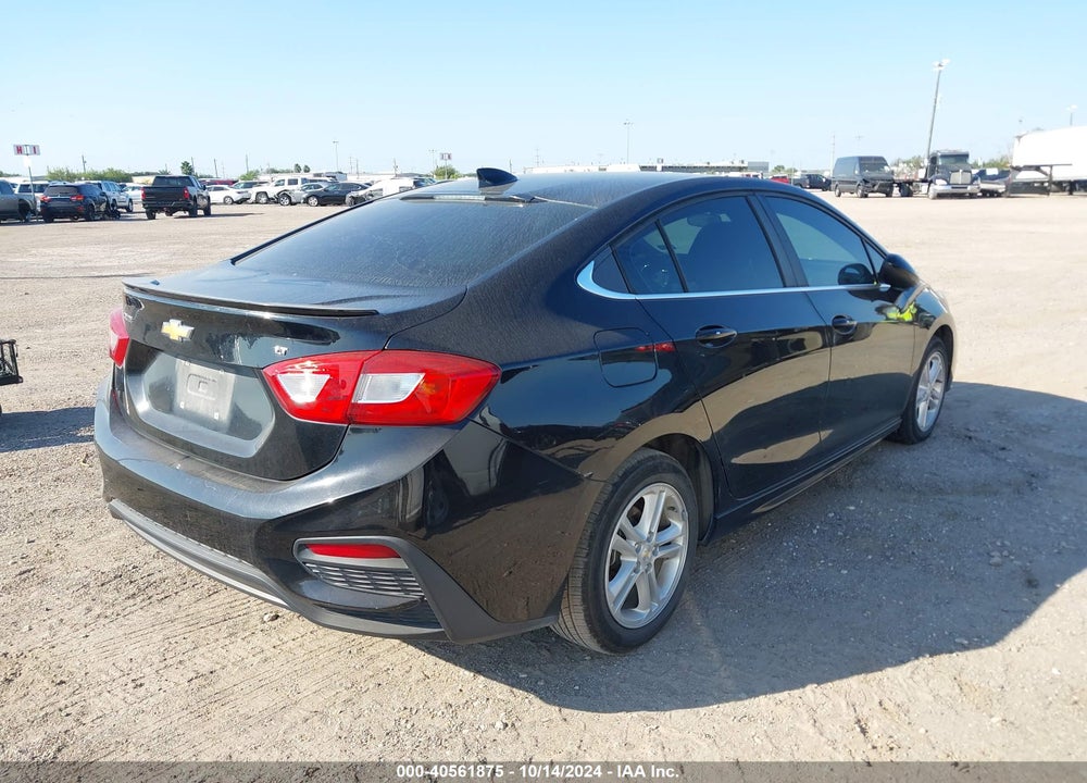 2018 CHEVROLET CRUZE LT AUTO VIN: 1G1BE5SMXJ7144955
