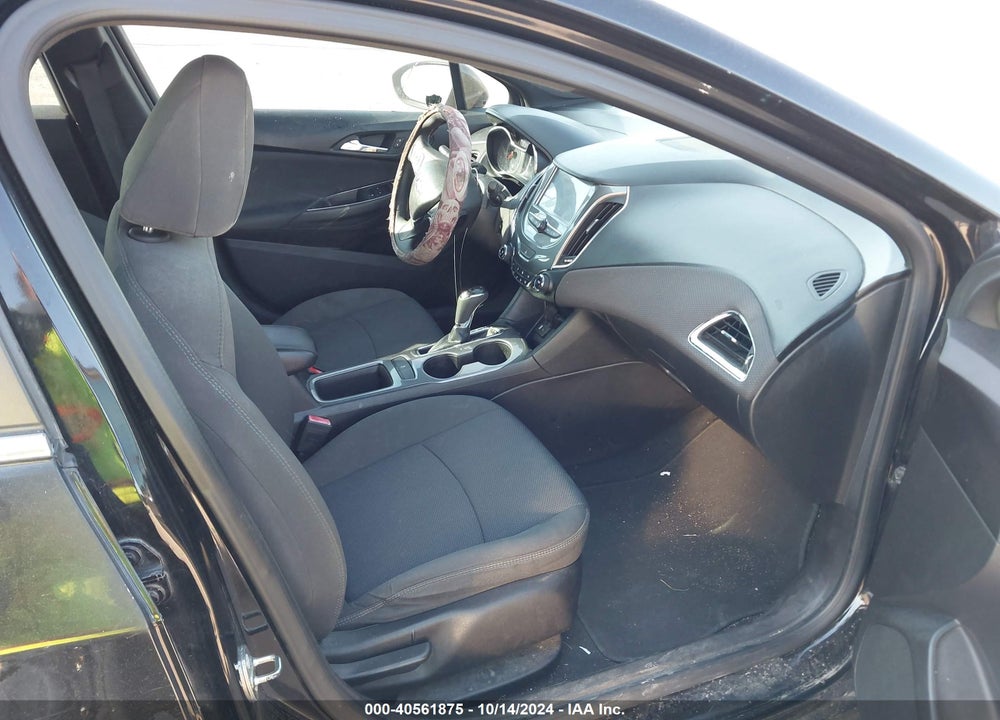 2018 CHEVROLET CRUZE LT AUTO VIN: 1G1BE5SMXJ7144955