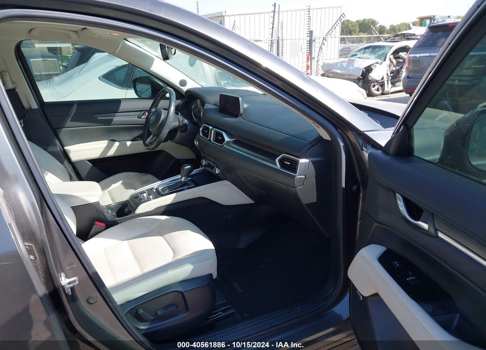 2017 MAZDA CX-5 GRAND TOURING VIN: JM3KFADL6H0127775