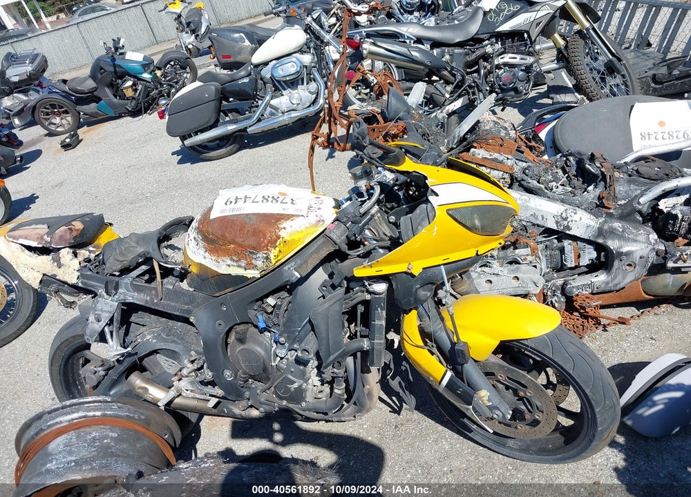 2004 YAMAHA YZFR6 L VIN: JYARJ06E24A016915