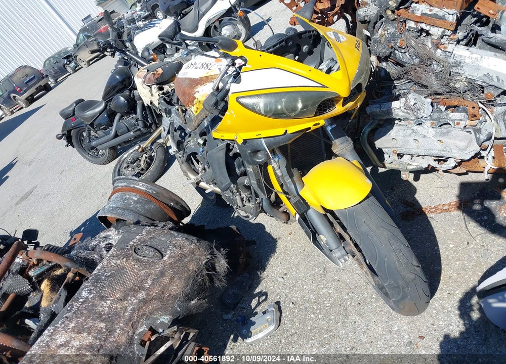 2004 YAMAHA YZFR6 L VIN: JYARJ06E24A016915