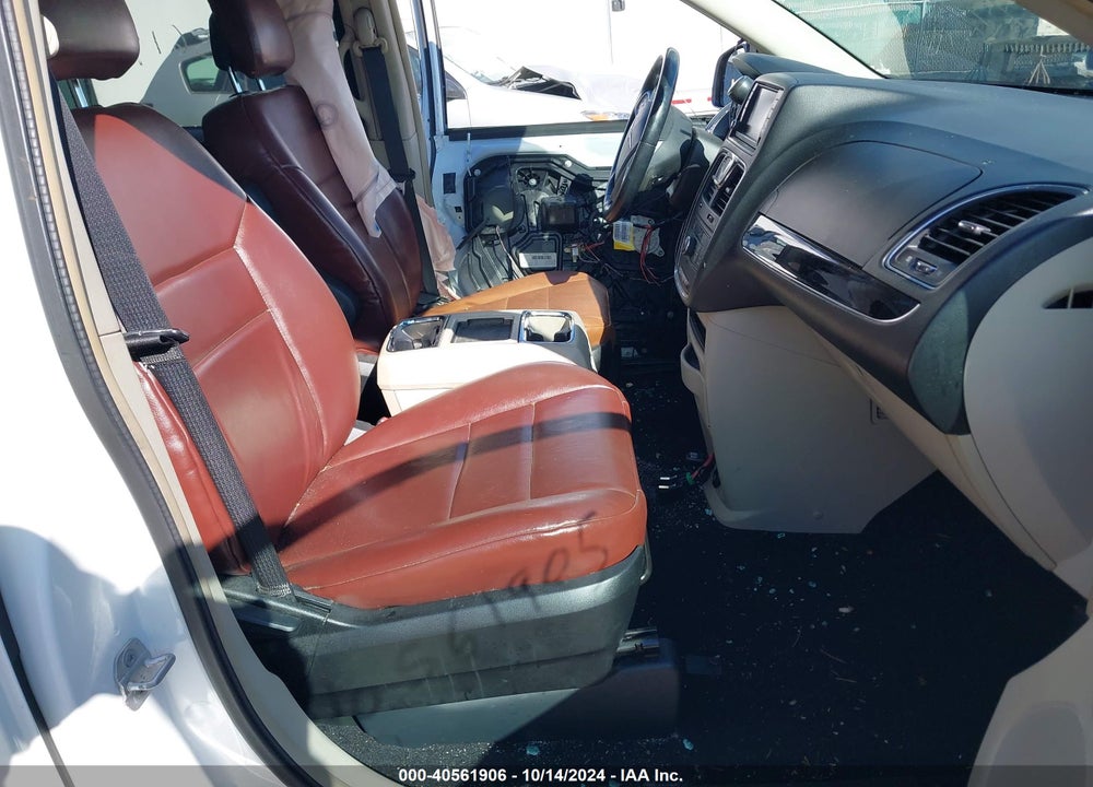 2013 CHRYSLER TOWN & COUNTRY TOURING VIN: 2C4RC1BG7DR816620