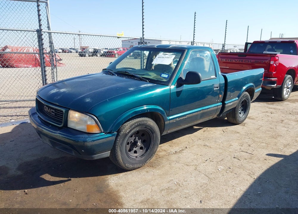 1998 GMC SONOMA SLS VIN: 1GTCS1444WK512075