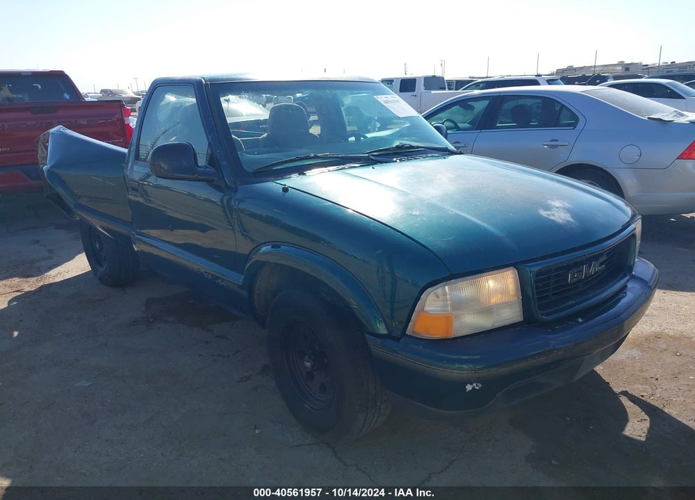 1998 GMC SONOMA SLS VIN: 1GTCS1444WK512075