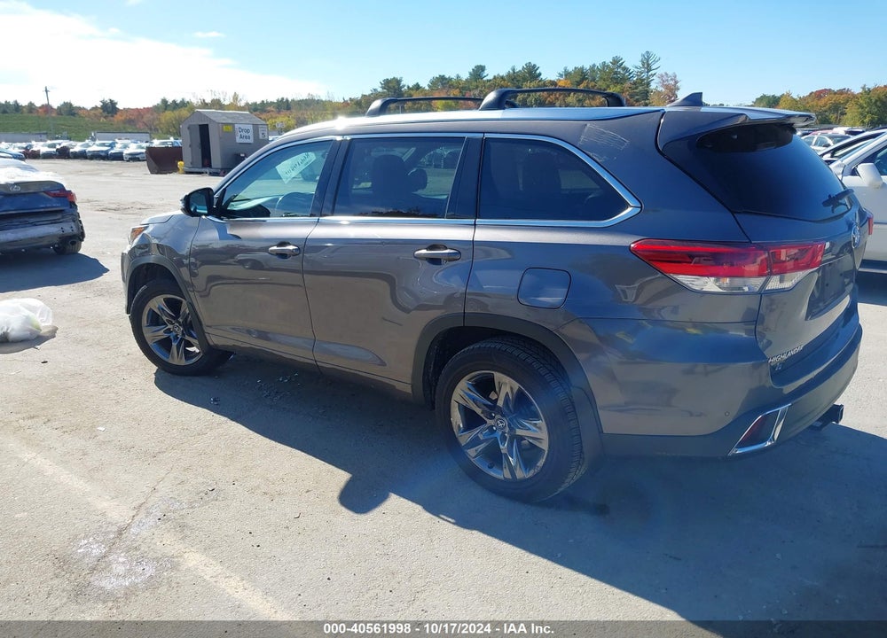 2017 TOYOTA HIGHLANDER LIMITED/PLATINUM VIN: 5TDDZRFH5HS394466