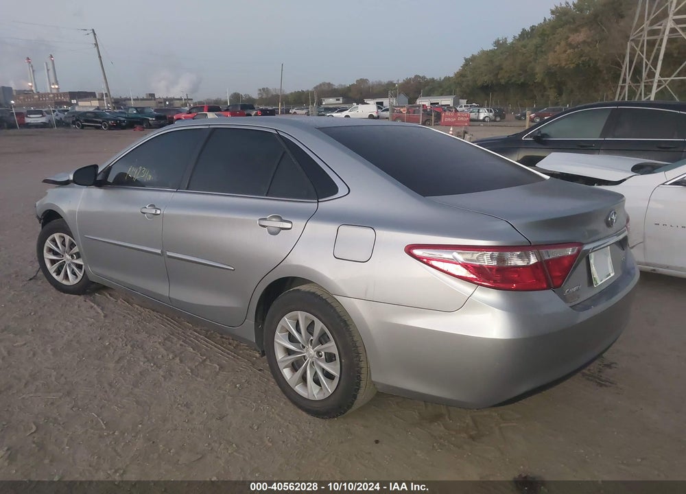 2016 TOYOTA CAMRY LE VIN: 4T4BF1FK8GR572153