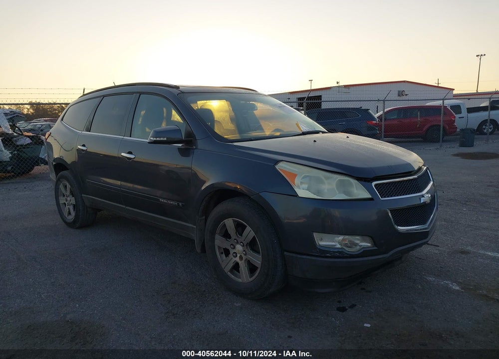 2009 CHEVROLET TRAVERSE LT VIN: 1GNER23D29S100535