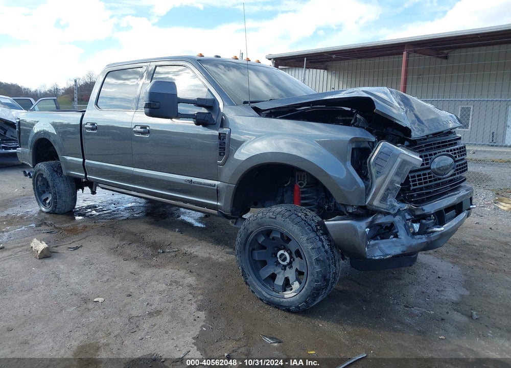 2017 FORD F-250 PLATINUM VIN: 1FT7W2BT4HEC50694