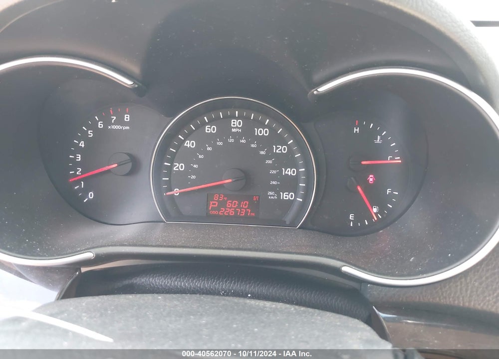 2015 KIA SORENTO LX VIN: 5XYKT4A69FG589045