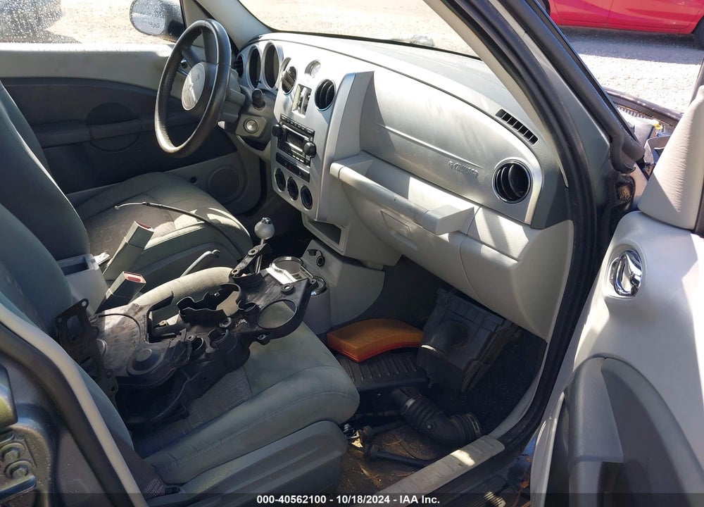 2010 CHRYSLER PT CRUISER CLASSIC VIN: 3A4GY5F98AT199923