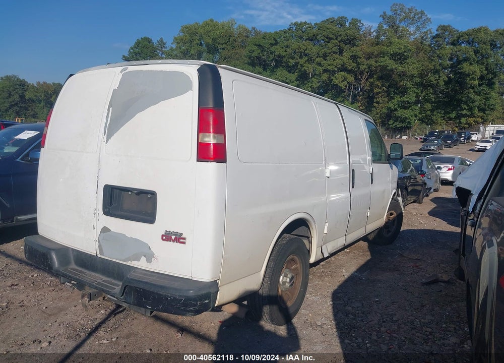 2008 GMC SAVANA WORK VAN VIN: 1GTFG154981122238