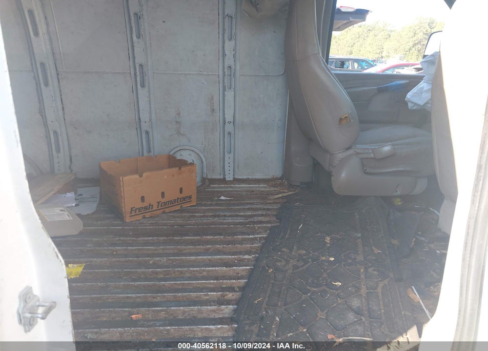 2008 GMC SAVANA WORK VAN VIN: 1GTFG154981122238