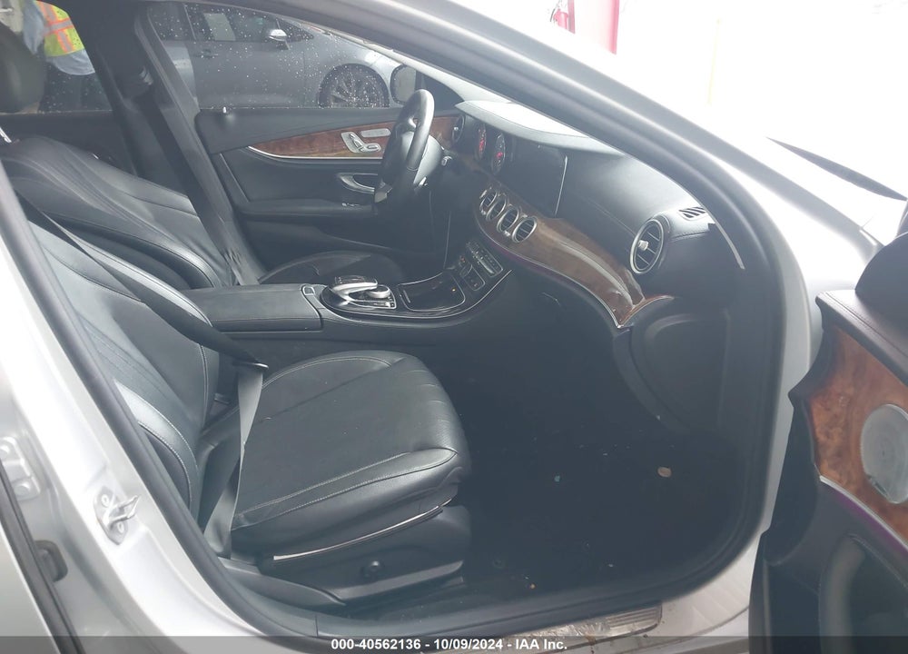 2017 MERCEDES-BENZ E 300 4MATIC VIN: WDDZF4KB9HA136120