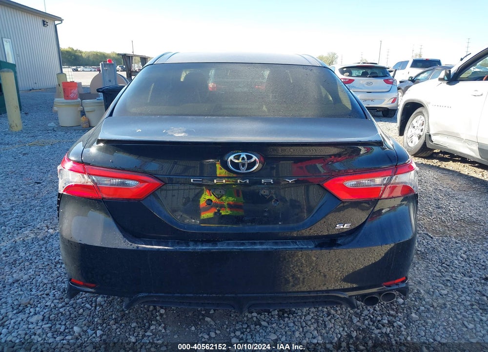 2018 TOYOTA CAMRY SE VIN: JTNB11HK3J3070444