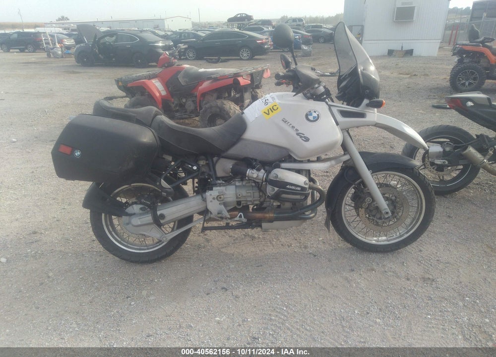 1999 BMW R1100 GS VIN: WB10409B4XZB86009