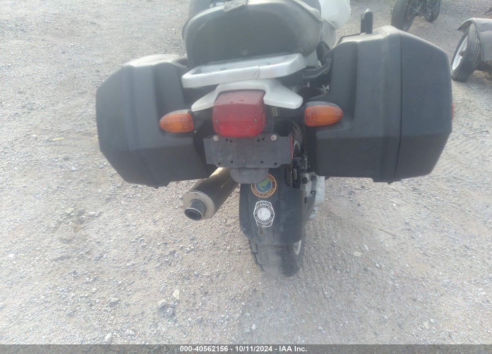 1999 BMW R1100 GS VIN: WB10409B4XZB86009