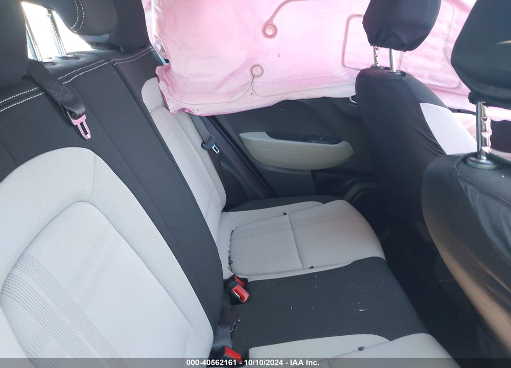 2024 HYUNDAI VENUE SEL VIN: KMHRC8A37RU307995