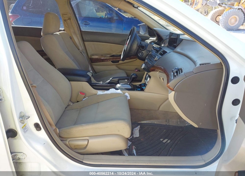 2008 HONDA ACCORD 3.5 EX VIN: 1HGCP367X8A038907