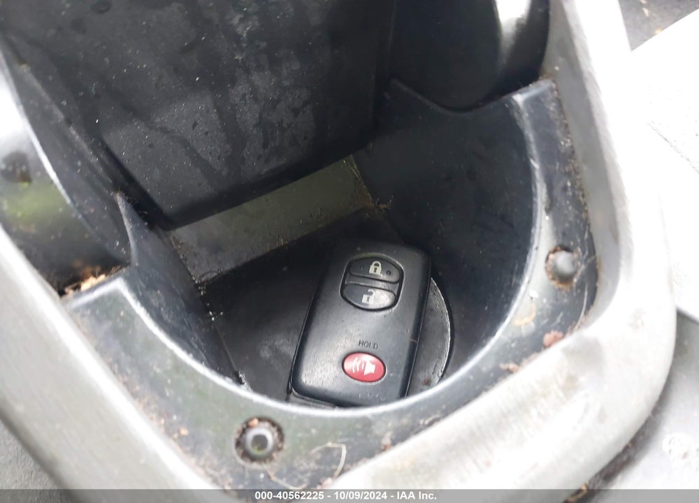 2010 TOYOTA PRIUS II VIN: JTDKN3DU4A0176995