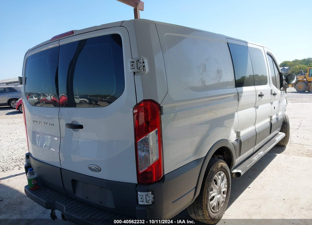 2015 FORD TRANSIT-250 VIN: 1FTNR1ZM1FKA56338