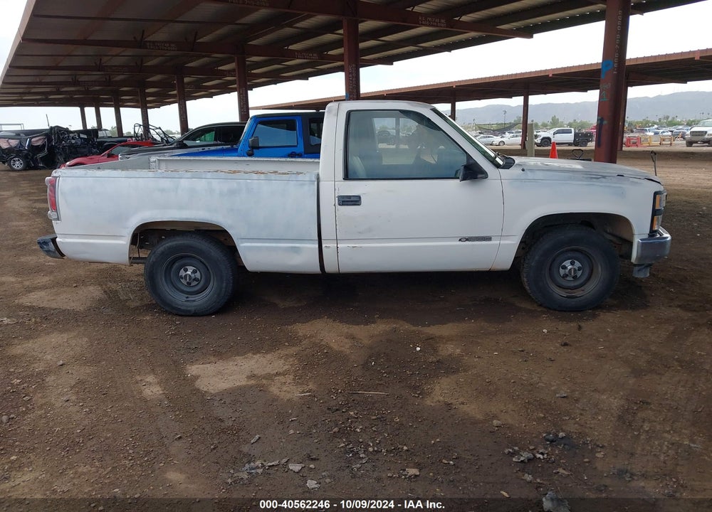 1990 CHEVROLET GMT-400 C1500 VIN: 1GCDC14K9LZ214009